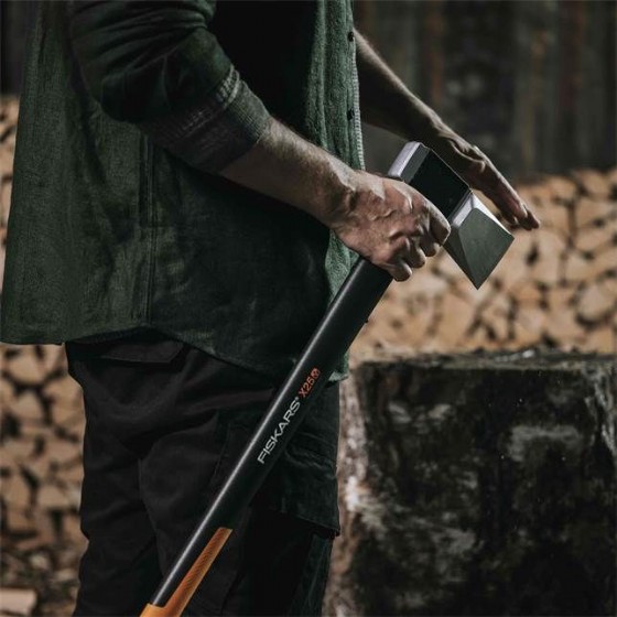 ���� ����� FISKARS X25
