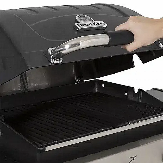 ���� �� Broil King Royal 340 ���� ���� �� � 3 ������ ������ �� 40,000 BTU