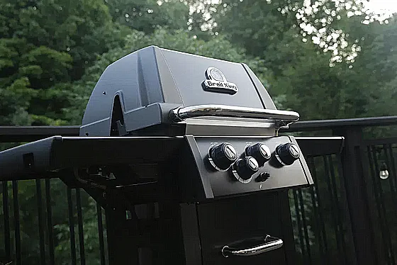���� �� Broil King Royal 340 ���� ���� ���� �� � 3 ����� DT, 40,000 BTU