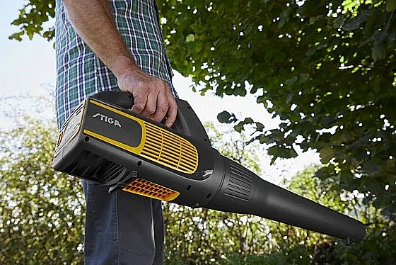���� ���� ���� BL 700e + ����� 4A ����� ����� STIGA