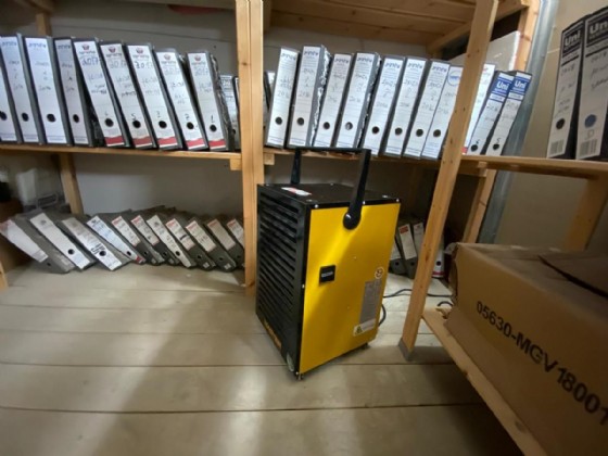 ���� ���� ������� MASTER DH-732 30 l/24h
