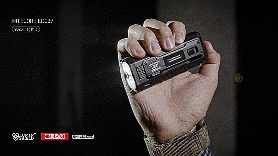 ��� �� ���� ���� ���� 8000 ���� EDC37 ����� 420 � ������� Nitecore