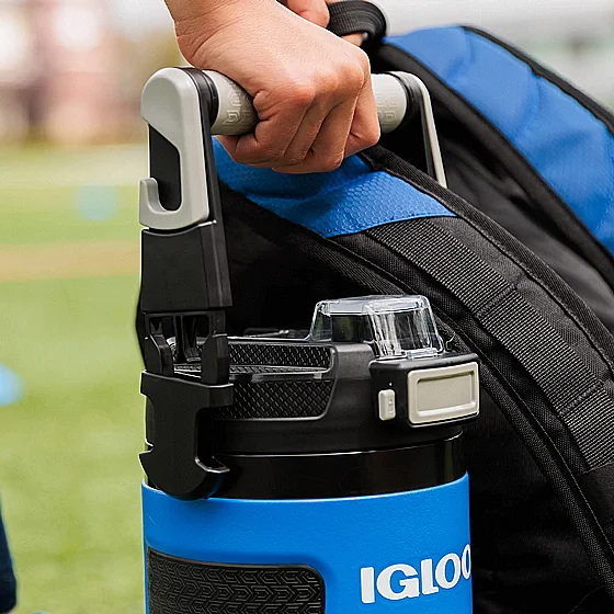 ���� ��� ����� 1.9 ���� ���� IGLOO RIVAL JUG WITH Connext� attachment system